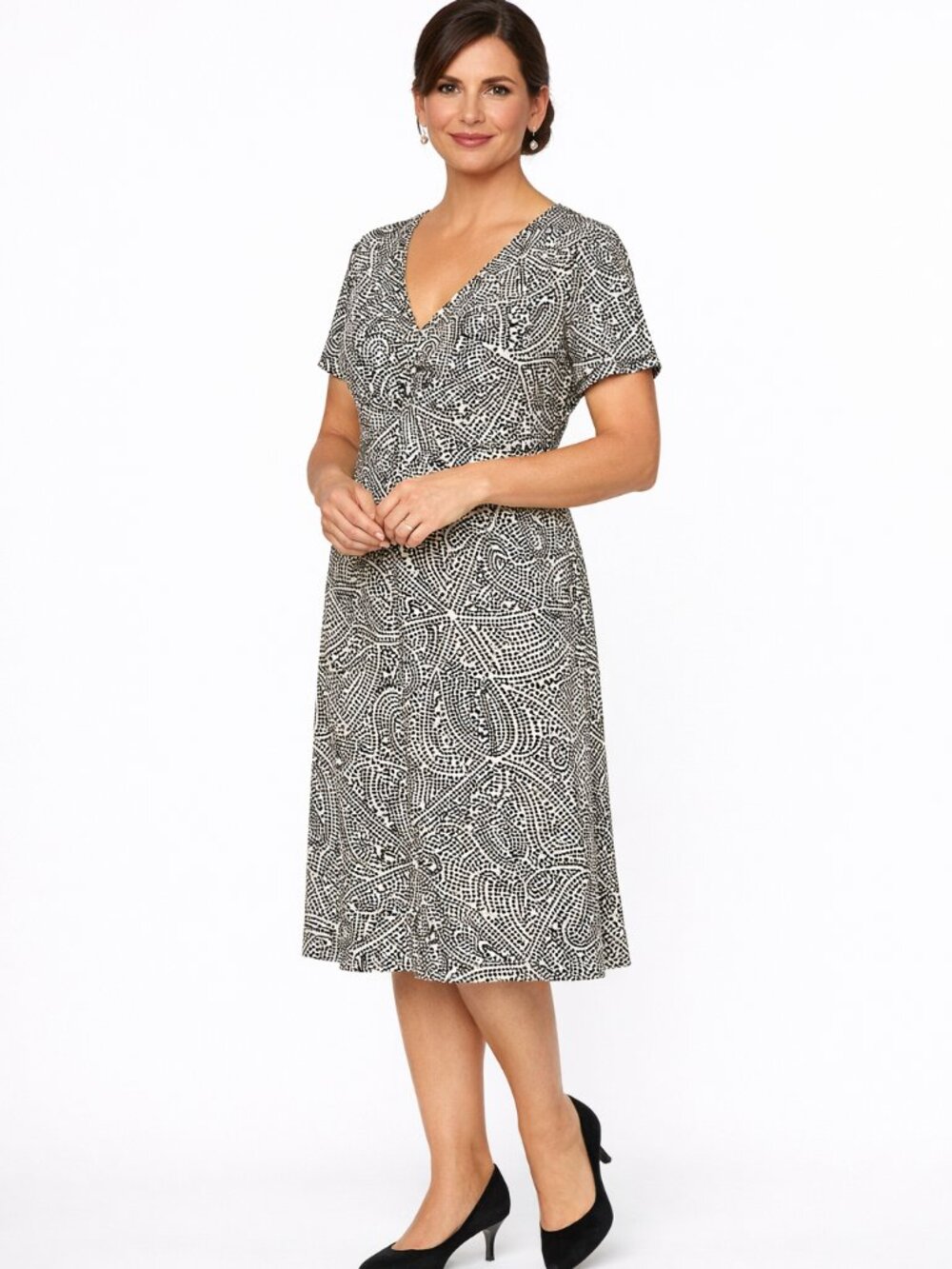Notations Black and Ivory Abstract Short Sleeve Midi Dress Size Medium